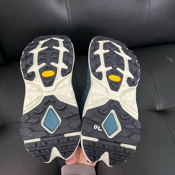 Hoka One One Blue Ankle Boots - Picture 6 of 6